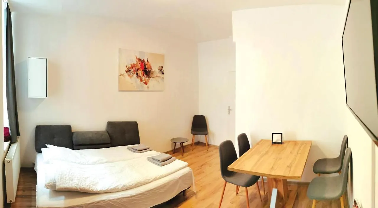 Bacher Apartment Vienna 0*,  Austria