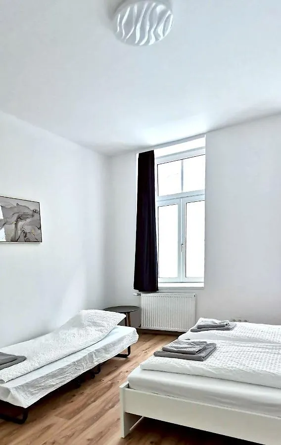 Bacher Apartment Vienna 0*,